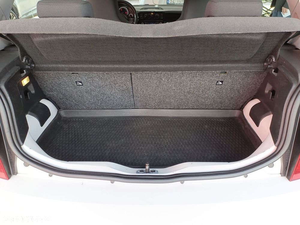 Volkswagen up! 1.0 move EU6 - 19