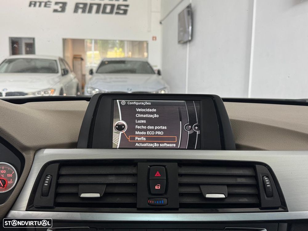 BMW 320 d Pack M - 28