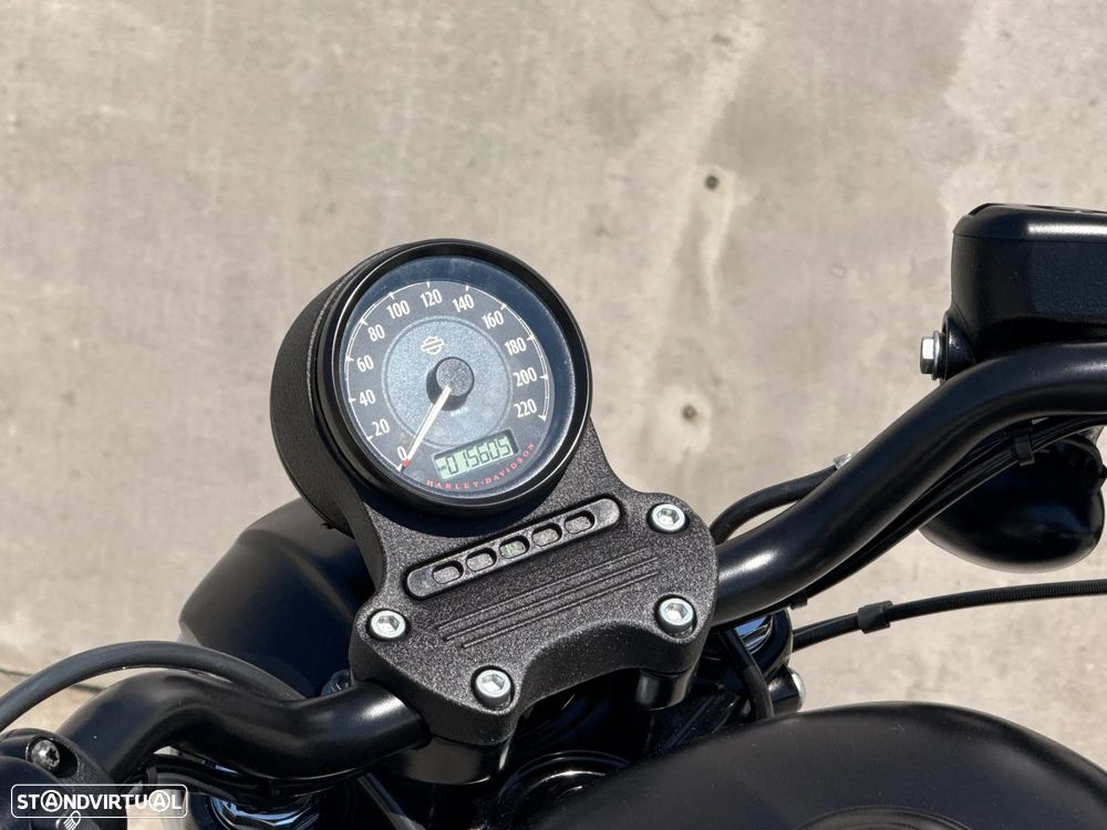 Harley-Davidson XL XL 883N IRON - 28