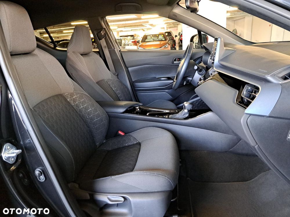 Toyota C-HR 2.0 Hybrid Style - 16