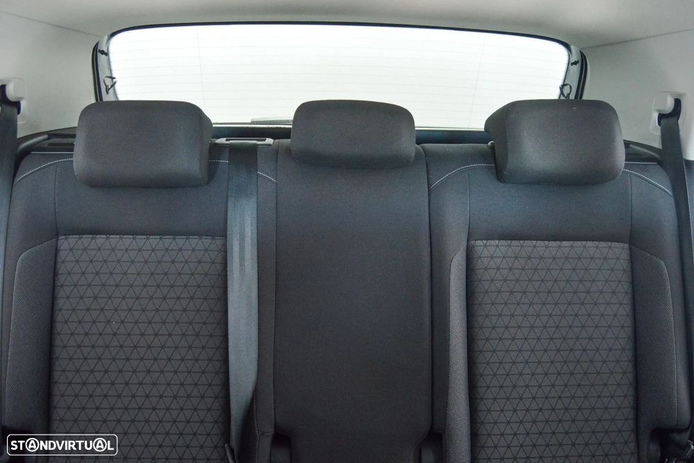 VW T-Cross 1.0 TSI - 12