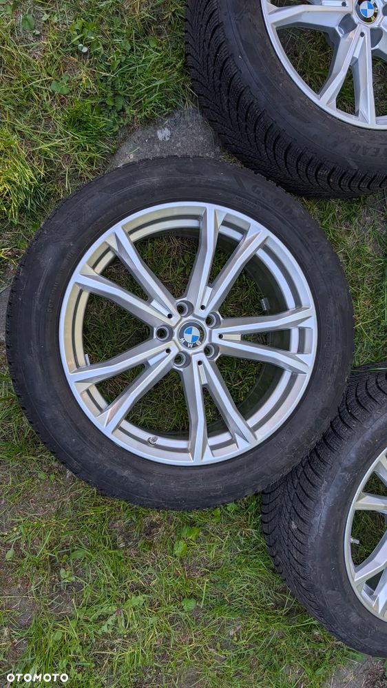 Prawie nowe oryginalne koła aluminiowe z oponami zimowymi - 15