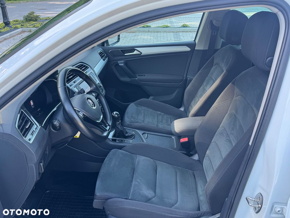 Volkswagen Tiguan 1.4 TSI (BlueMotion Technology) Comfortline - 12