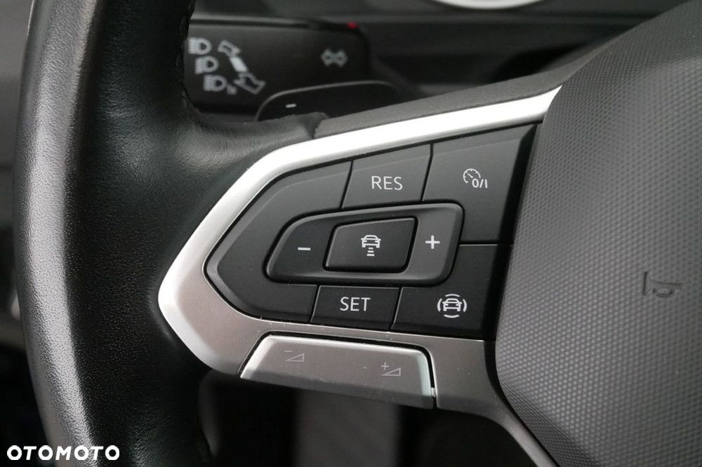 Volkswagen Tiguan 1.5 TSI EVO Life DSG - 24