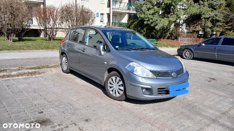Nissan Tiida - 3