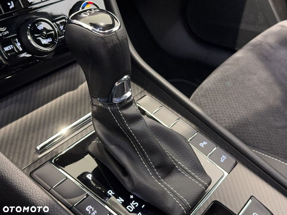 Skoda Superb 2.0 TSI Sportline DSG - 31