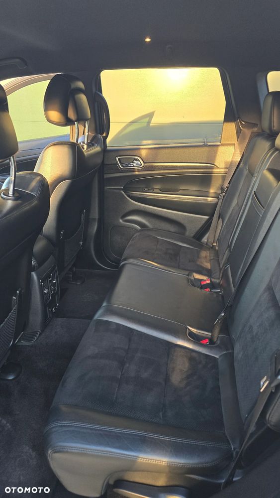 Jeep Grand Cherokee 3.6 V6 Laredo - 24