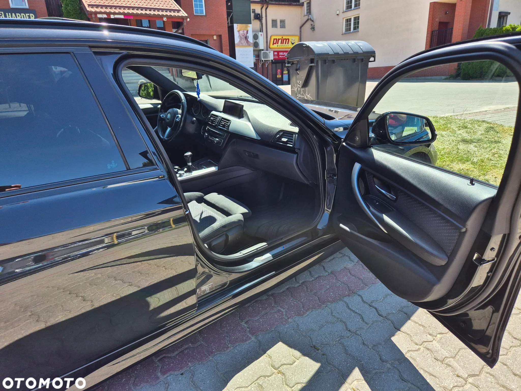 BMW Seria 3 320d - 8