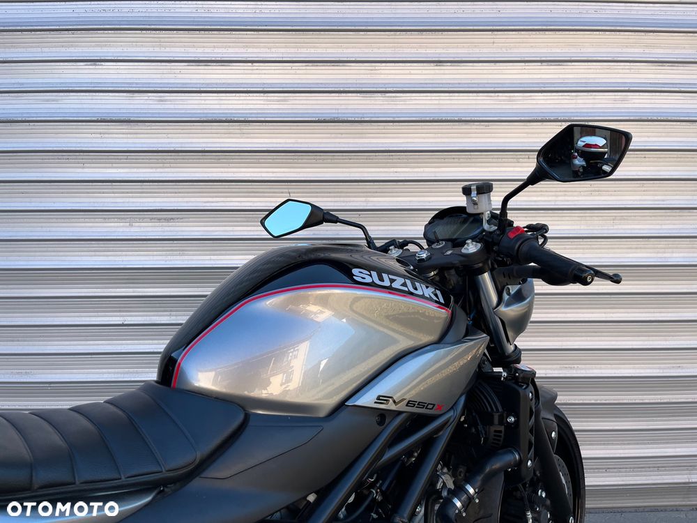 Suzuki SV - 22