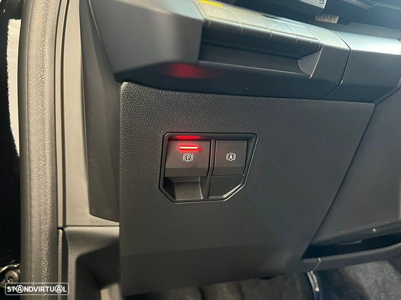 Mitsubishi Eclipse Cross 87 kWh Intense - 39