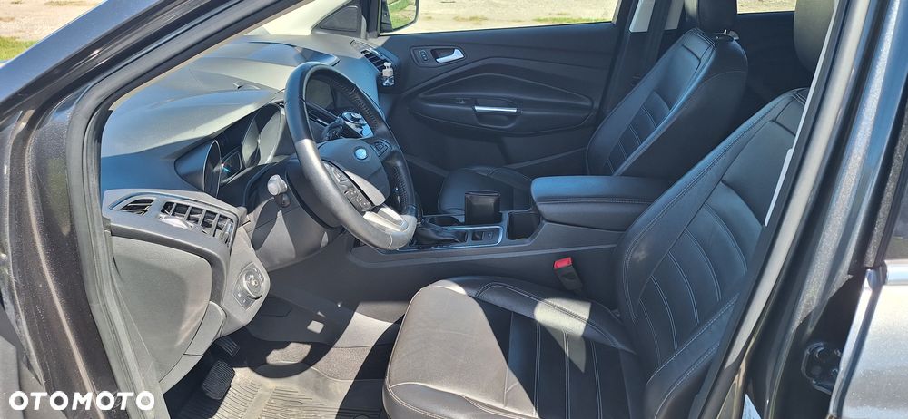 Ford Escape - 8