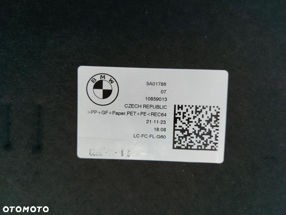 BMW 5 G60 530E x-drive Podłoga bagażnika 5A01786 - 3