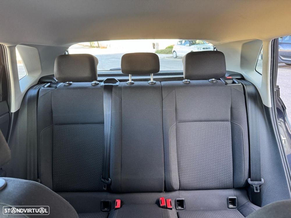 VW Polo 1.0 Confortline - 13