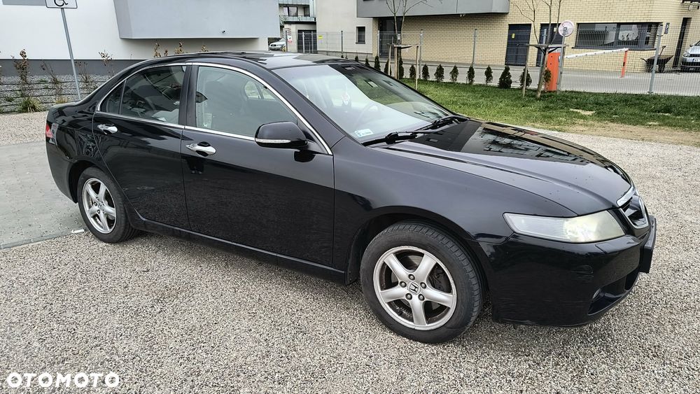 Honda Accord 2.0 Executive - 3