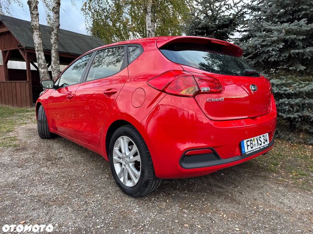 Kia Ceed - 3