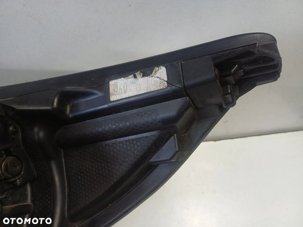 lampa prawy przod kia picanto III 3 17- europa - 11