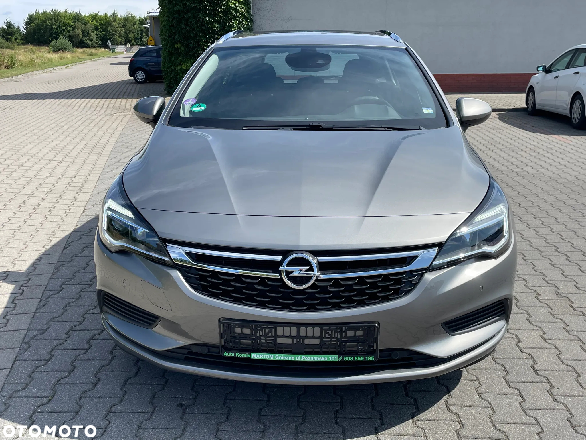Opel Astra 1.4 Turbo Sports Tourer Innovation - 2