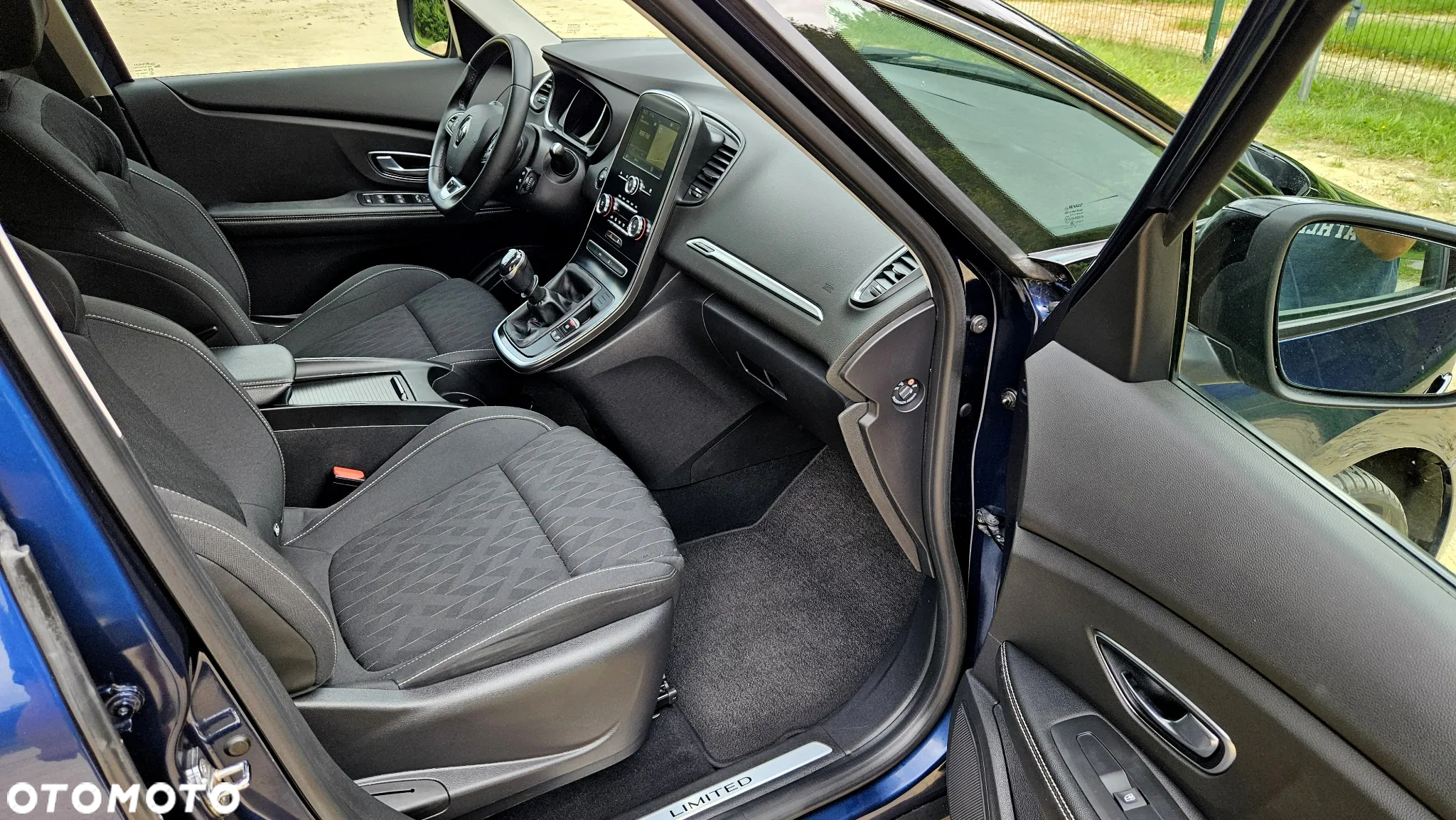 Renault Grand Scenic ENERGY TCe 115 LIMITED - 38