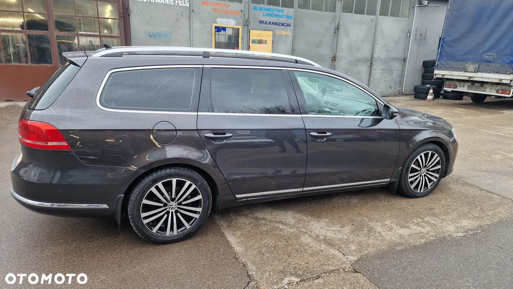 Volkswagen Passat 2.0 TSI Highline DSG - 13