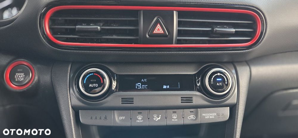 Hyundai Kona 1.6 CRDi DCT 4WD Premium - 27