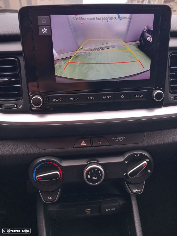 Kia Stonic 1.2 Dynamic - 17