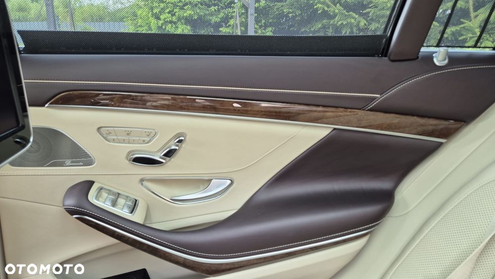 Mercedes-Benz Klasa S 500 4-Matic L 7G-TRONIC - 25