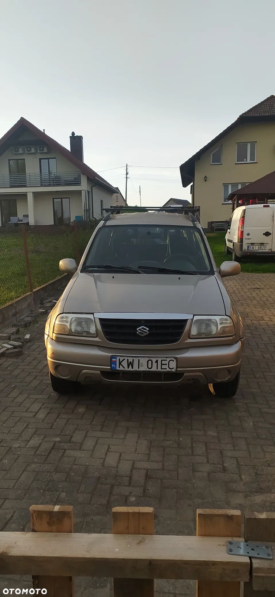 Suzuki Grand Vitara 2.0 - 1