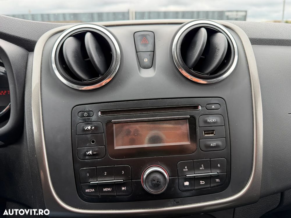 Dacia Logan 1.2 75CP Ambiance - 27