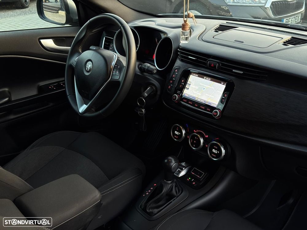 Alfa Romeo Giulietta 1.6 JTDM Sport TCT - 13