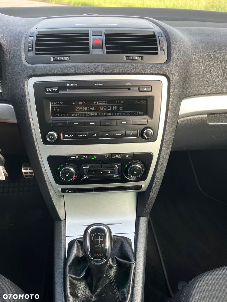 Skoda Octavia 2.0 TDI DPF 4x4 Scout - 22