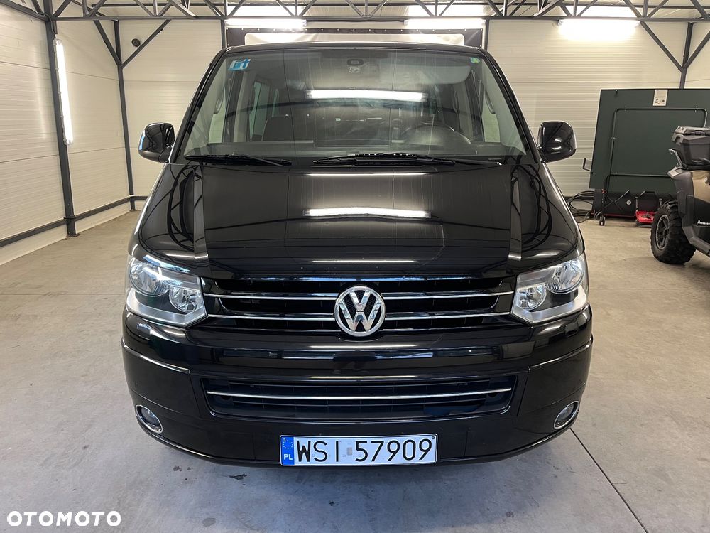 Volkswagen Multivan - 12