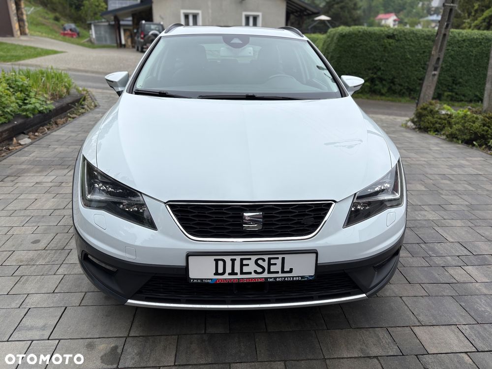 Seat Leon 2.0 TDI DPF Start&Stop DSG XCELLENCE - 2