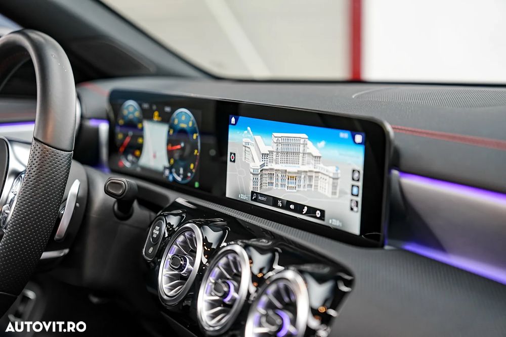 Mercedes-Benz CLA 200 7G-DCT Edition AMG Line - 33