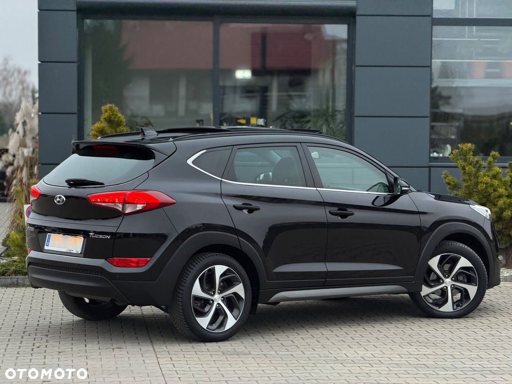 Hyundai Tucson blue 1.7 CRDi 2WD DCT Premium - 18