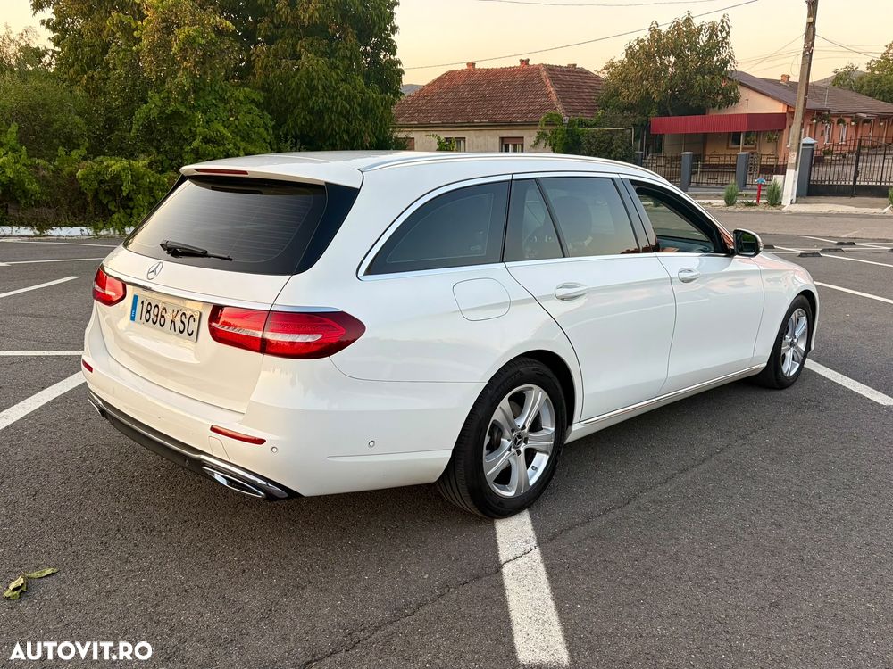 Mercedes-Benz E 220 d 4MATIC Aut. - 5