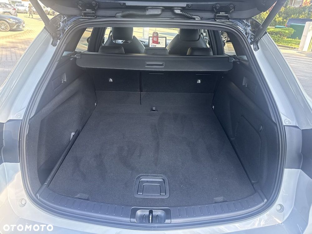 Toyota Corolla 2.0 Hybrid GR Sport Dynamic - 19