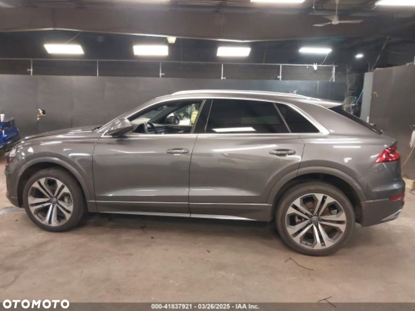 Audi Q8 - 4