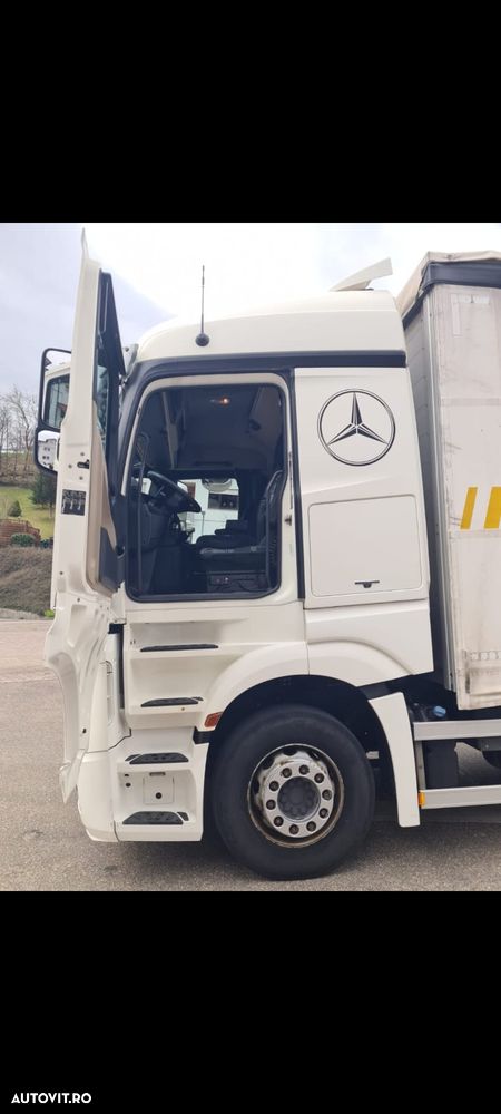 Mercedes-Benz Actros - 17