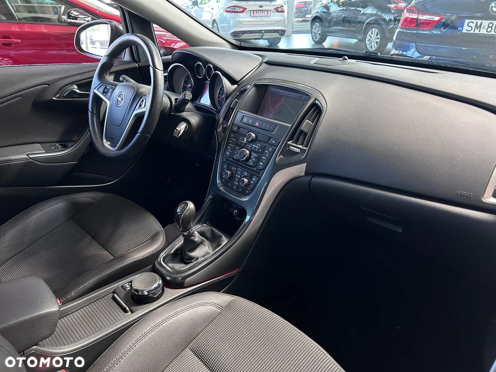 Opel Astra 1.4 T Cosmo S&S EU6 - 10