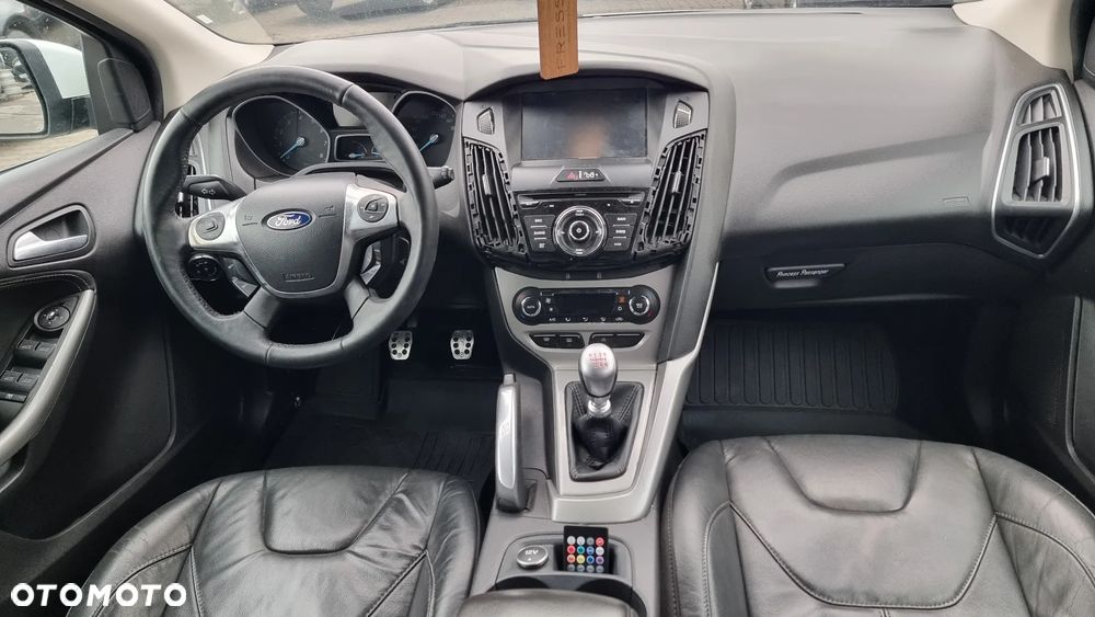 Ford Focus 1.0 EcoBoost Titanium - 7