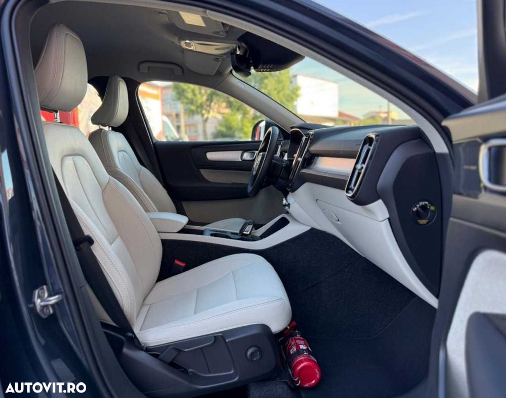 Volvo XC 40 - 20