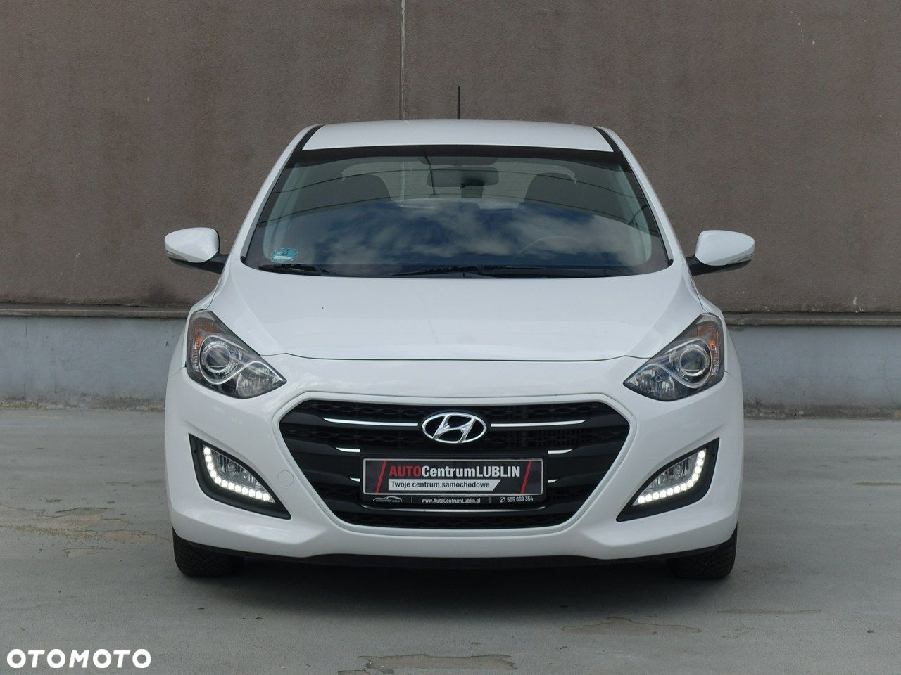Hyundai i30 blue 1.6 CRDi Trend - 5