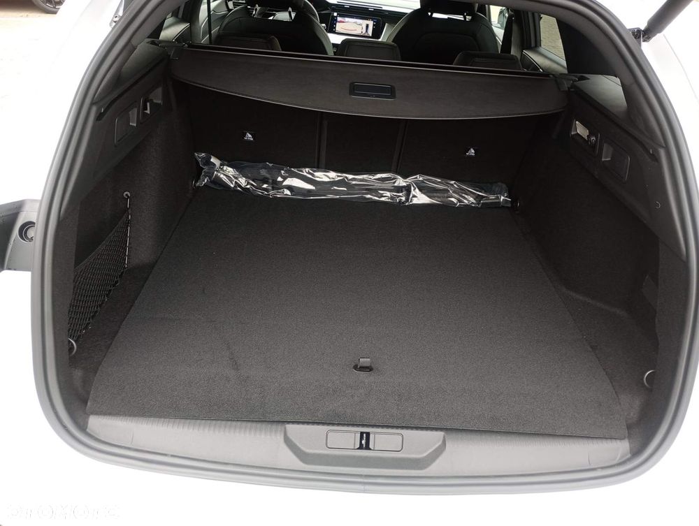Peugeot 308 - 18
