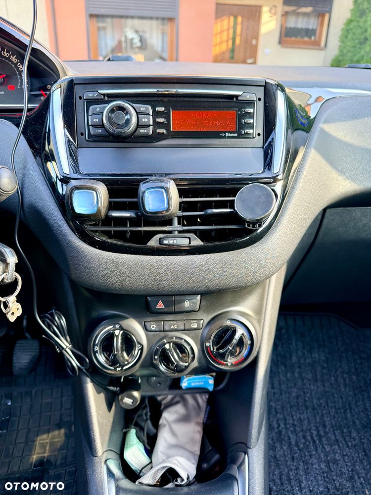 Peugeot 208 1.2 PureTech Active - 6