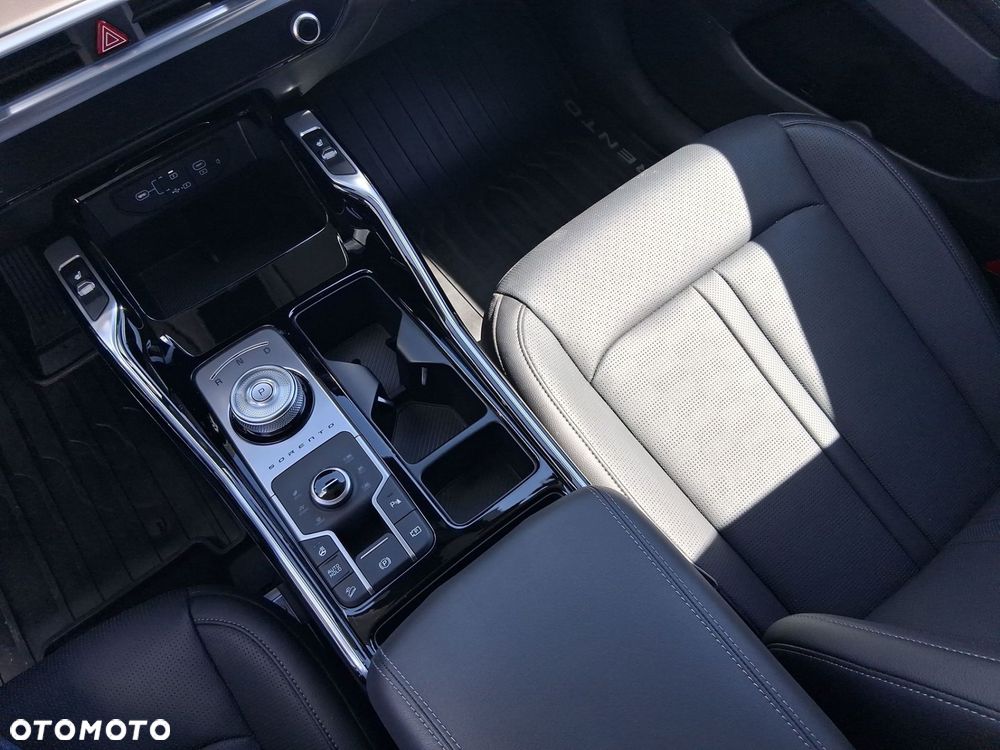 Kia Sorento - 15