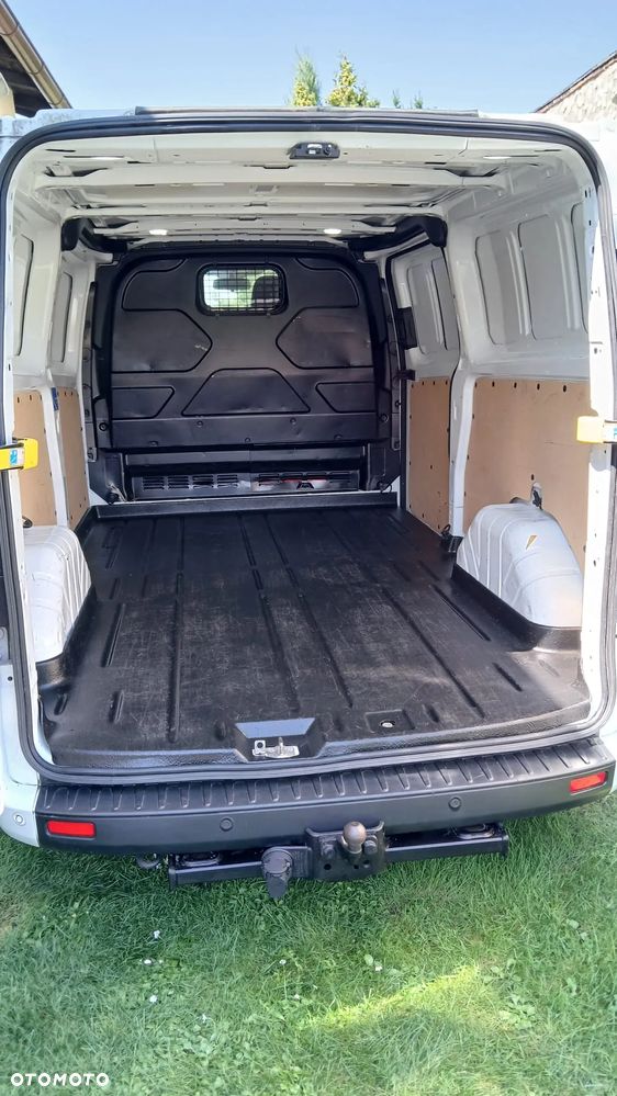 Ford Transit Custom - 13