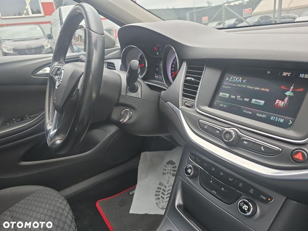 Opel Astra 1.4 T Enjoy - 23