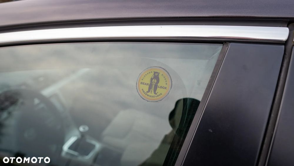 Volkswagen Passat Variant 1.8 TSI Comfortline - 9