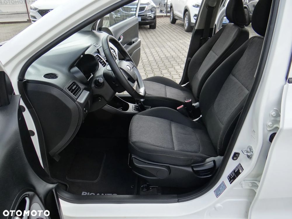 Kia Picanto 1.0 Dream Team Edition - 23