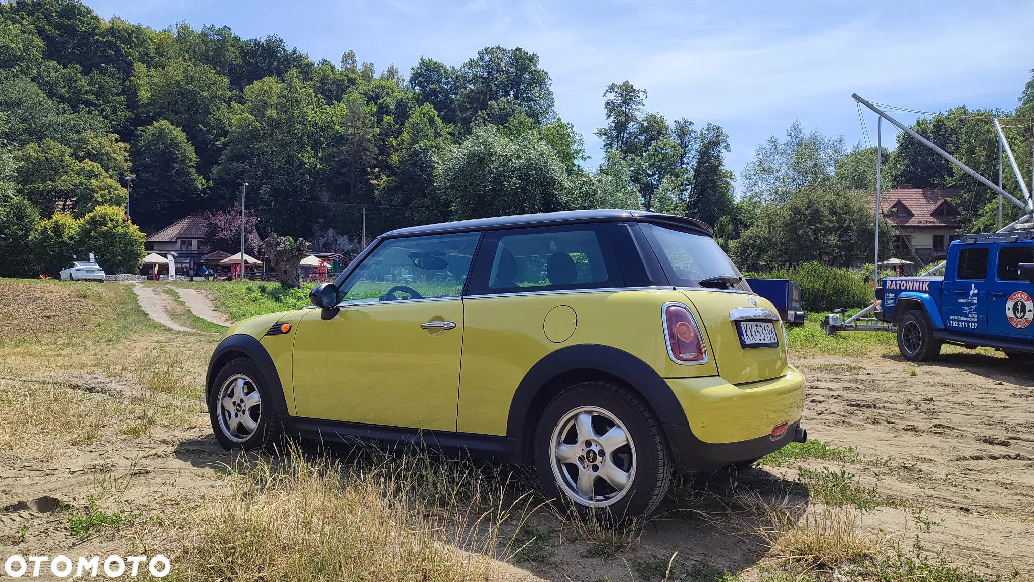 MINI Cooper Standard - 2